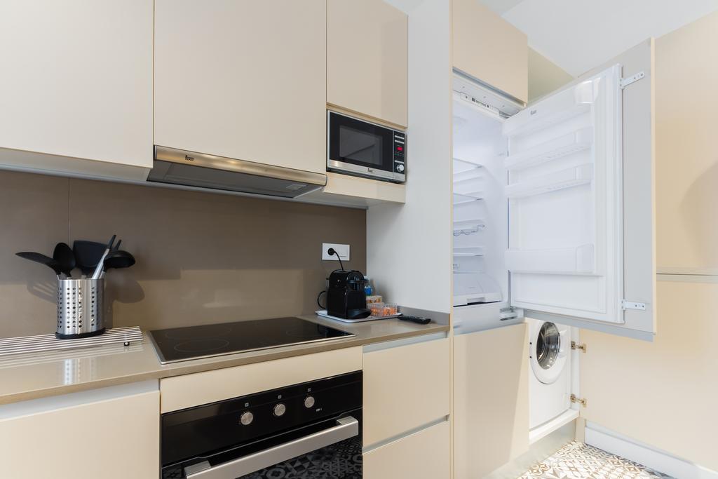 Barcelona Apartments Marina 124 Exterior photo
