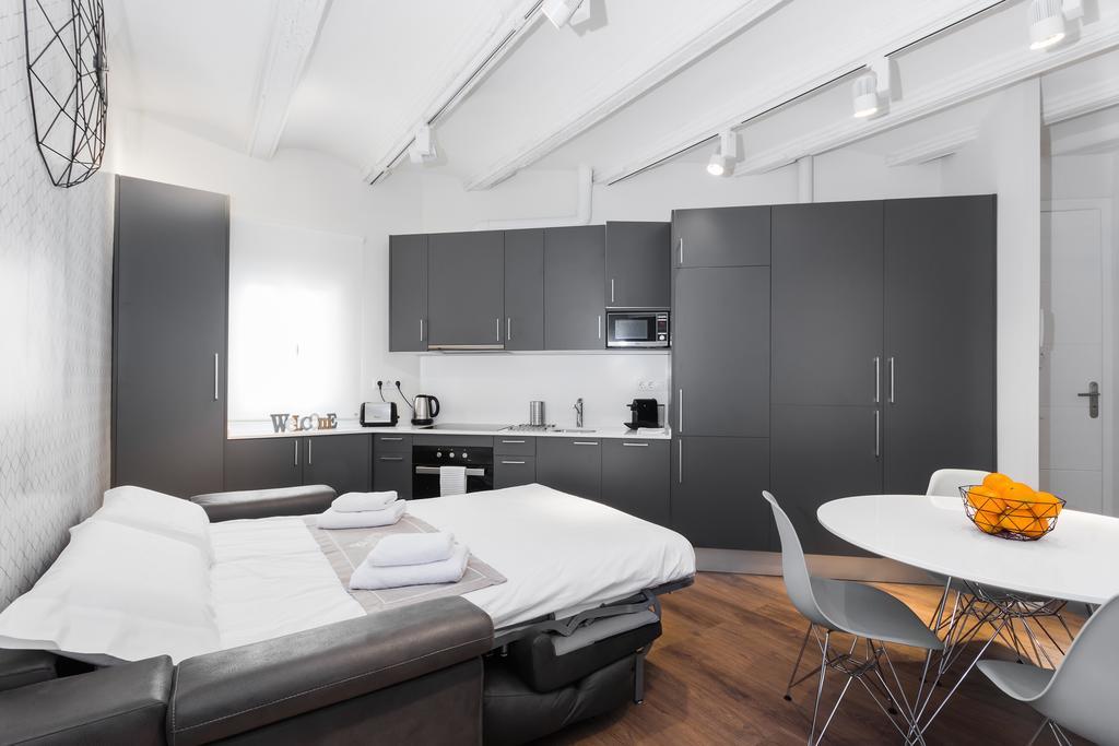Barcelona Apartments Marina 124 Exterior photo